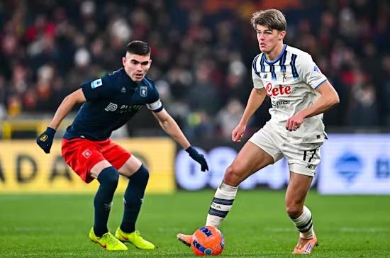 Nhận định Roma vs Genoa (2h45 ngày 3012) Tiếp tục bám đuổi 2