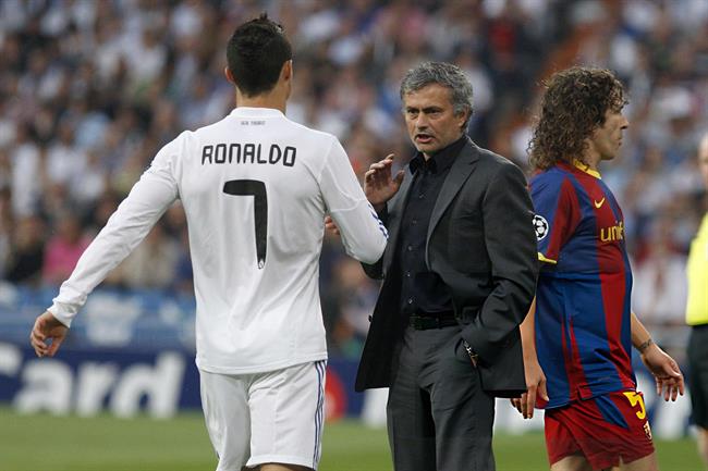 Modric tiết lộ Ronaldo từng bật khóc vì Jose Mourinho