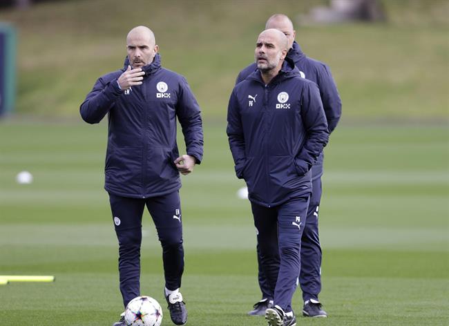 Pep Guardiola phủ nhận khả năng bị Enzo Maresca thế chỗ 1 Pep Guardiola phủ nhận khả năng bị Enzo Maresca thế chỗ 1
