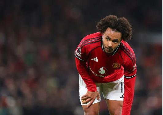 2 cầu thủ chuẩn bị rời MU