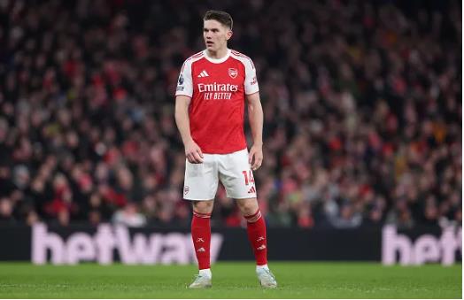 Huyền thoại Arsenal thất vọng với Viktor Gyokeres