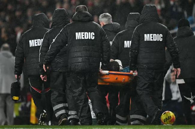 HLV Slot báo tin không vui về Conor Bradley