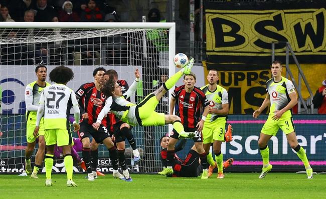 Nhận định Stuttgart vs Eintracht Frankfurt (00h30 ngày 141) Chủ nhà thăng hoa 2 Nhận định Stuttgart vs Eintracht Frankfurt (00h30 ngày 141) Chủ nhà thăng hoa 2