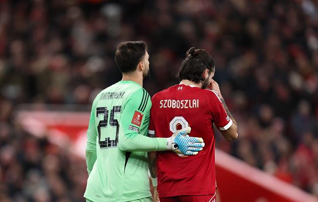 Szoboszlai ân hận vì sai lầm suýt khiến Liverpool trả giá