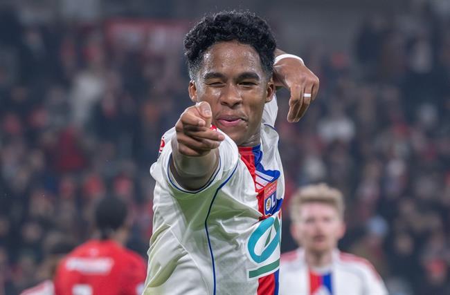 Endrick lên tiếng về mở màn thuận lợi tại Lyon