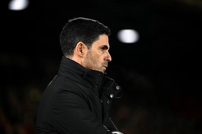 Arteta thất vọng khi Arsenal mất oan quả penalty trước Nottingham