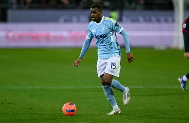 MU và Spurs đại chiến giành sao Juventus