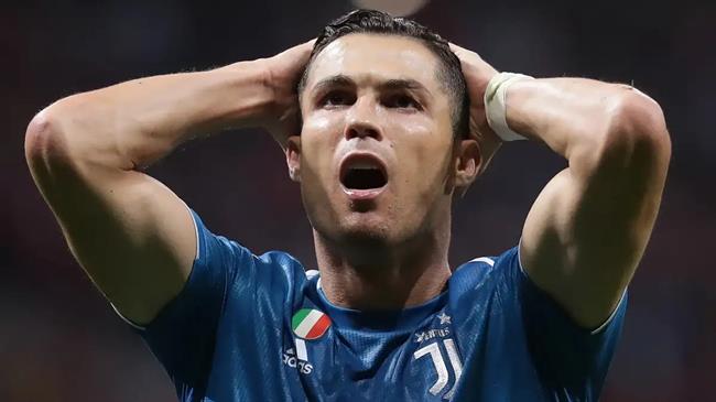 Cristiano Ronaldo thắng kiện Juventus về khoản lương bị chậm