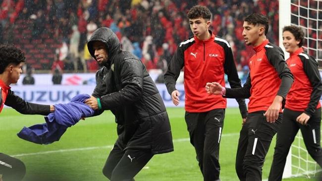 Vì sao Morocco cố gắng lấy khăn lau của Edouard Mendy ở chung kết AFCON?