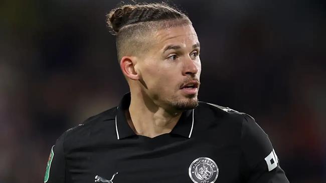 Kalvin Phillips có thể rời Man City trong tháng 1