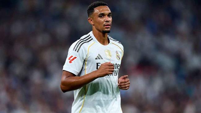 Mourinho không có ý định xếp Alexander Arnold đá tiền vệ 1