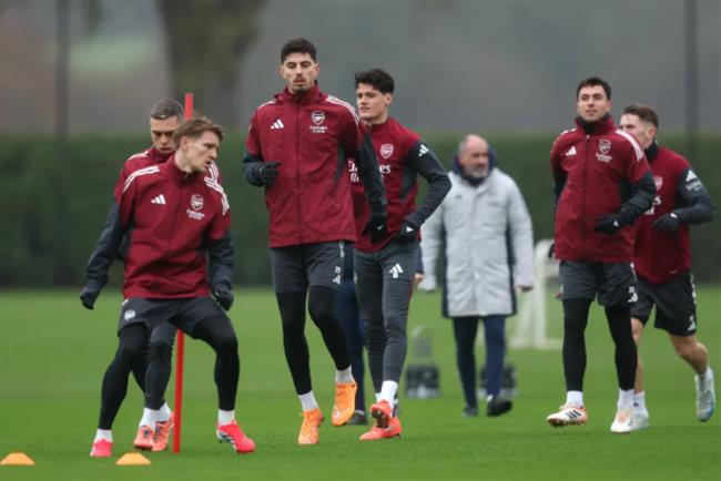 Đây! Đội hình ra sân của Arsenal trước Kairat Almaty