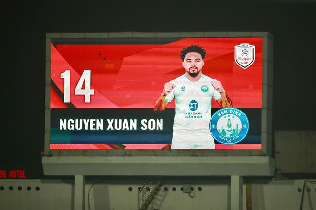 Nguyễn Xuân Son tiết lộ "bí quyết" nổ súng liên tục