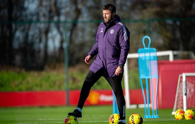 Michael Carrick và nỗi lo từ tiếng vọng Ole Gunnar Solskjaer 3