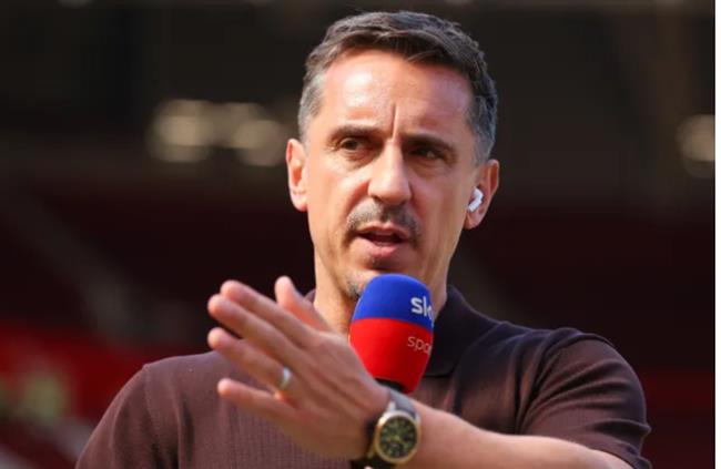 Gary Neville gửi lời cảnh báo tới Arsenal 