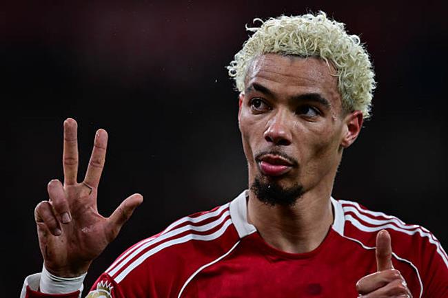 Newcastle có tiếc khi nhìn Hugo Ekitike tỏa sáng?