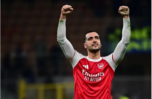 Mikel Merino bất ngờ lên tiếng về tương lai tại Arsenal