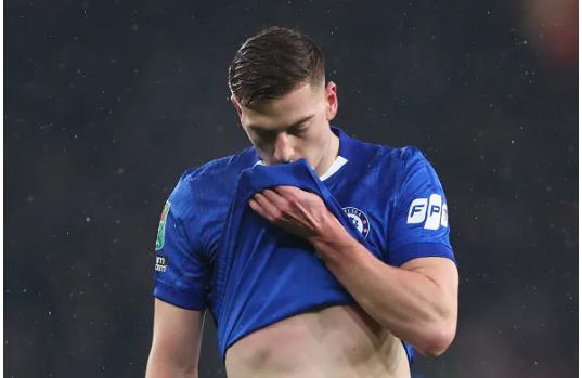 Liam Delap không hài lòng với HLV Liam Rosenior