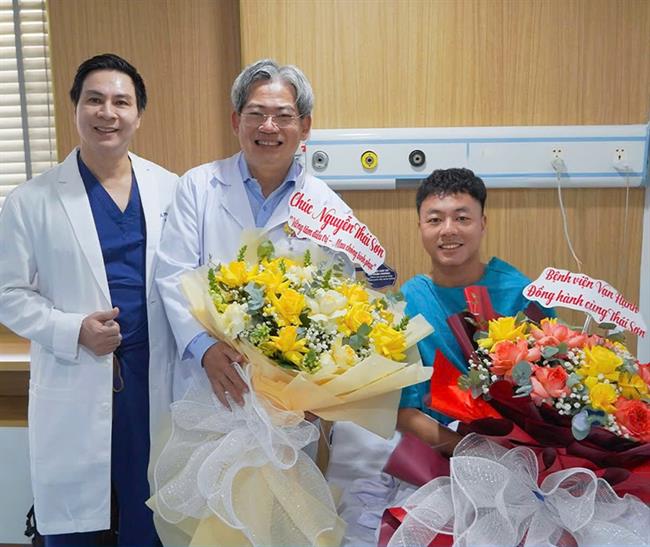 Thêm 1 tuyển thủ U23 Việt Nam phẫu thuật thành công