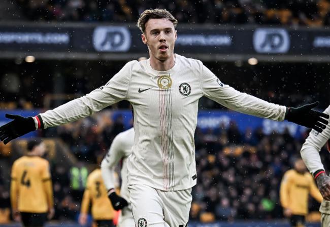 Cole Palmer đi vào lịch sử Ngoại hạng Anh với thành tích khó tin