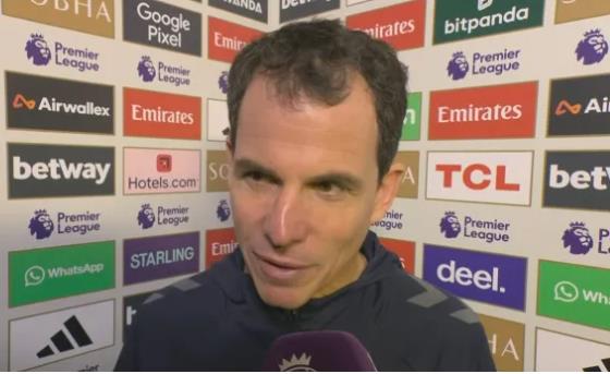 HLV Sunderland khen Arsenal xuất sắc nhất châu Âu