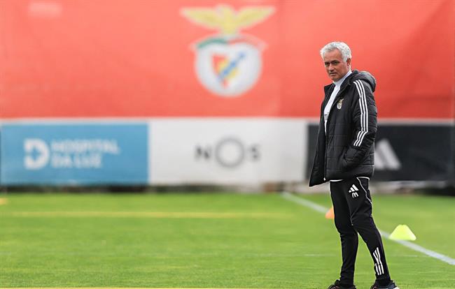 Jose Mourinho muốn loại Real Madrid khỏi Champions League 1