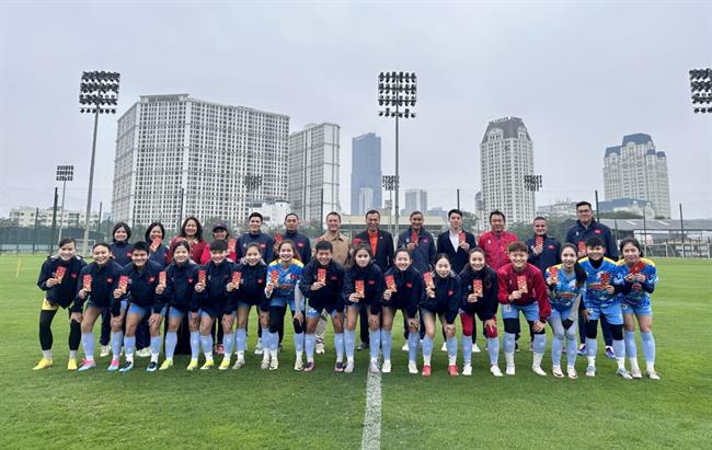 Tuyển nữ Việt Nam trở lại guồng quay tập luyện, hướng tới giải bóng đá nữ châu Á 2026