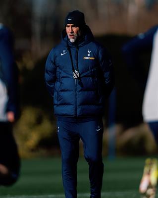 Tottenham chuẩn bị đấu Arsenal với 13 cầu thủ 1