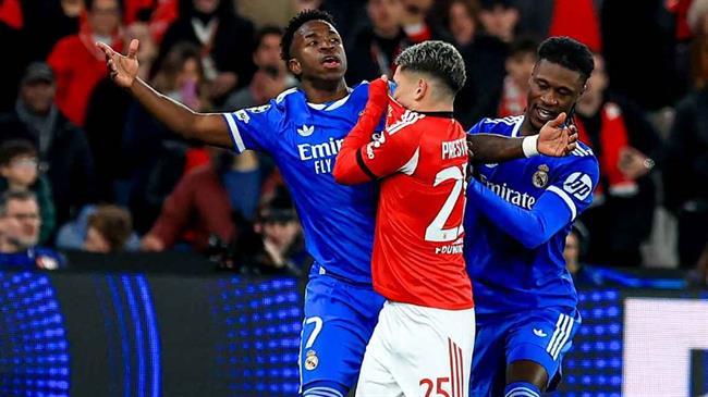 Nhận định Real Madrid vs Benfica (03h00 ngày 262) Ngăn chặn địa chấn 2