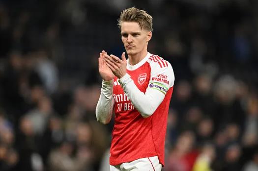 Martin Odegaard được khuyên nên rời Arsenal ở Hè 2026
