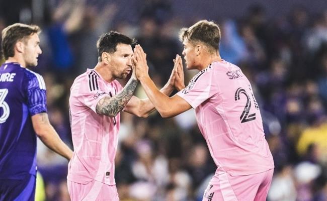 Lionel Messi ghi hai bàn trong chiến thắng của Inter Miami