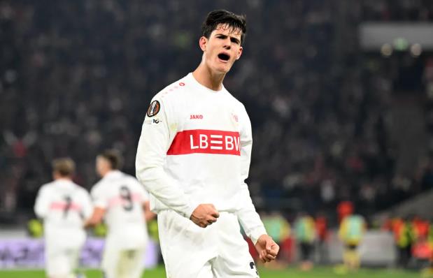 Điểm tin tối 2610 MU cạnh tranh Liverpool vụ Jarrad Branthwaite 1 Điểm tin tối 2610 MU cạnh tranh Liverpool vụ Jarrad Branthwaite 1