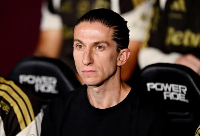 Filipe Luis đàm phán với Chelsea trước khi bị Flamengo sa thải