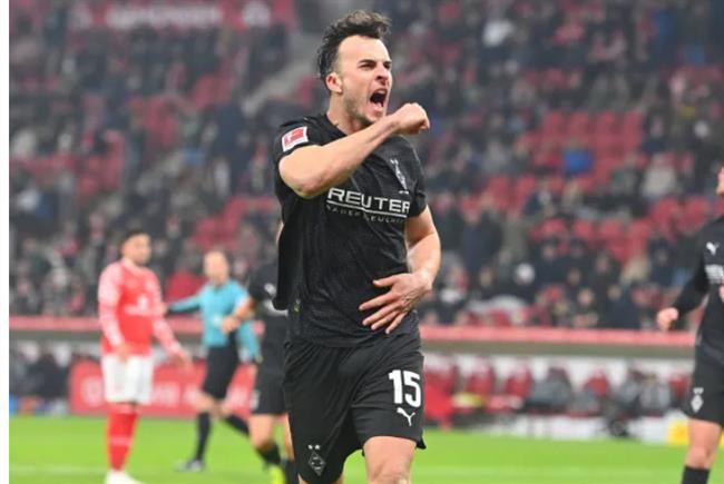 Nhận định Bayern Munich vs Gladbach (2h30 ngày 73) Thêm 3 điểm cho Hùm xám 2