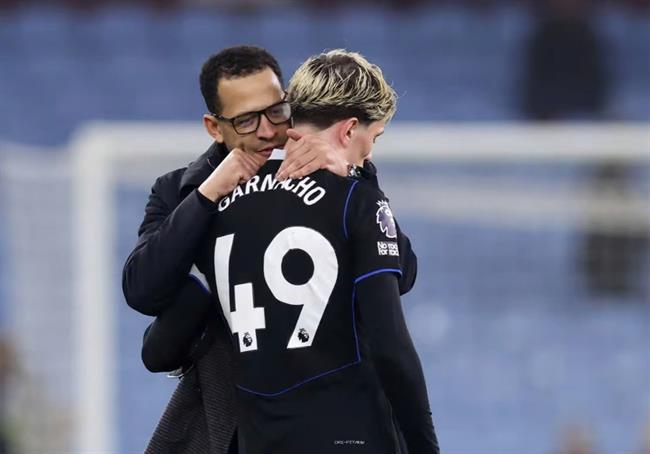 Garnacho được đưa “lên mây” sau chiến thắng của Chelsea