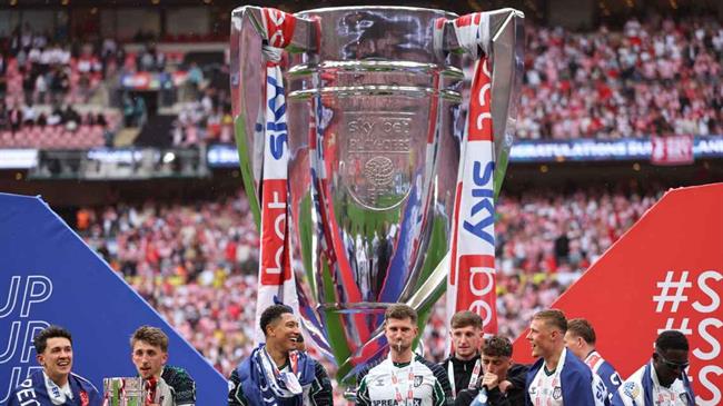 Hạng Nhất Anh tăng lên 6 suất play-off từ mùa 2026/27