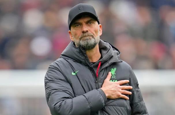 2 đội bóng liên hệ với HLV Jurgen Klopp