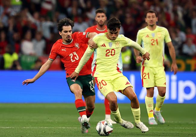 Vitinha không dám nhận là tiền vệ hay nhất thế giới 1