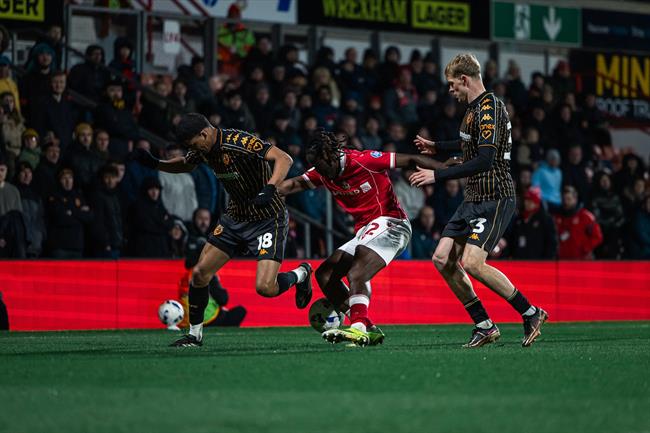 Nhận định Wrexham vs Swansea 03h00 ngày 143 (Hạng Nhất Anh 202526) 1