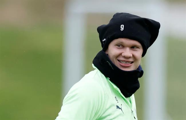 Haaland trở lại sân tập trước thềm đấu Real Madrid