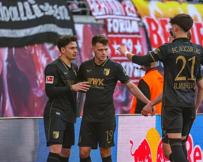 Nhận định Dortmund vs Augsburg 21h30 ngày 143 (Bundesliga 202526) 2