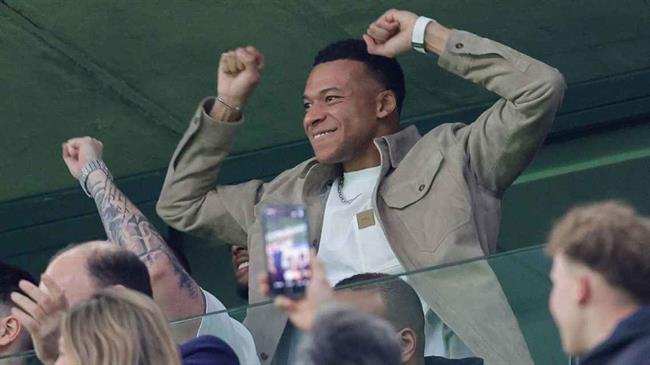 HLV Arbeloa lạc quan Mbappe kịp trở lại cho trận tái đấu Man City