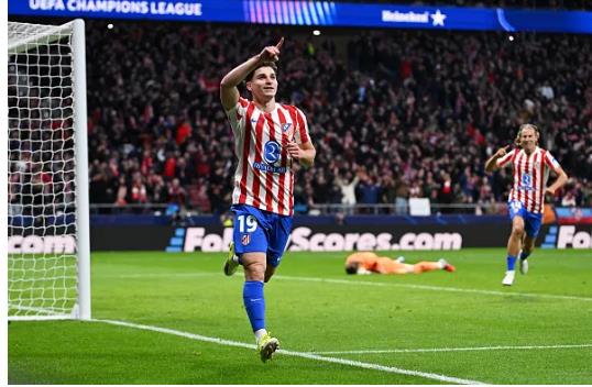 Julian Alvarez được khuyên từ chối Arsenal để gia nhập Chelsea