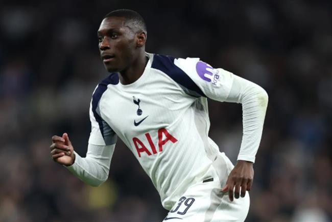 Lộ bến đỗ mới của Randal Kolo Muani