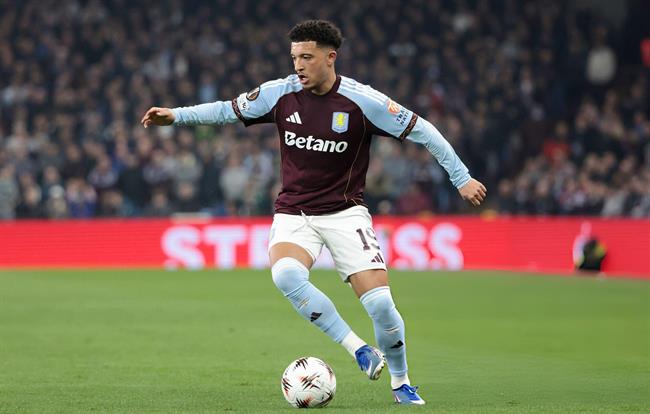 Jadon Sancho vừa chơi trận hay nhất cho Aston Villa