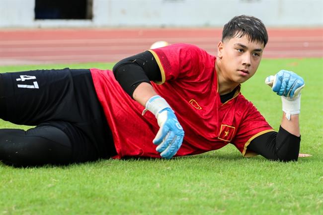 Thủ môn Việt kiều được triệu tập lên ĐT U19 Việt Nam là ai?