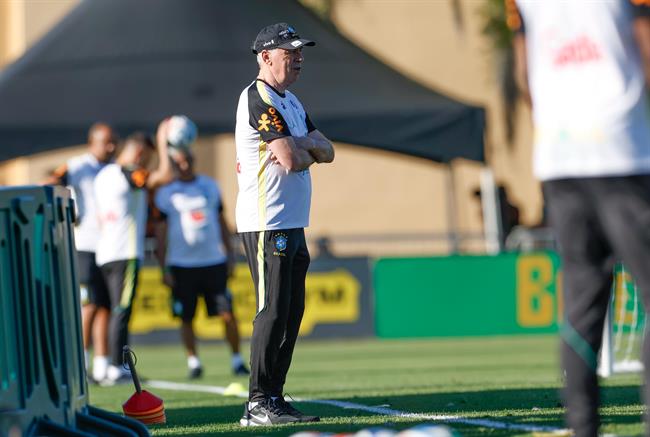 Carlo Ancelotti chỉ ra điểm yếu lớn nhất của ĐT Brazil 1