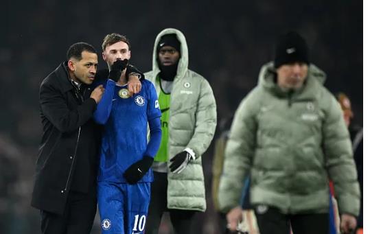 Cole Palmer không phù hợp với chiến thuật của Liam Rosenior