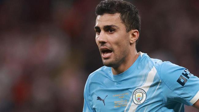 Man City đàm phán giữ chân Rodri