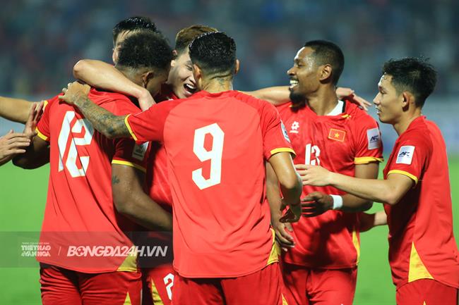 ĐT Việt Nam vững vàng top 100 thế giới dù bỏ FIFA Days tháng 6